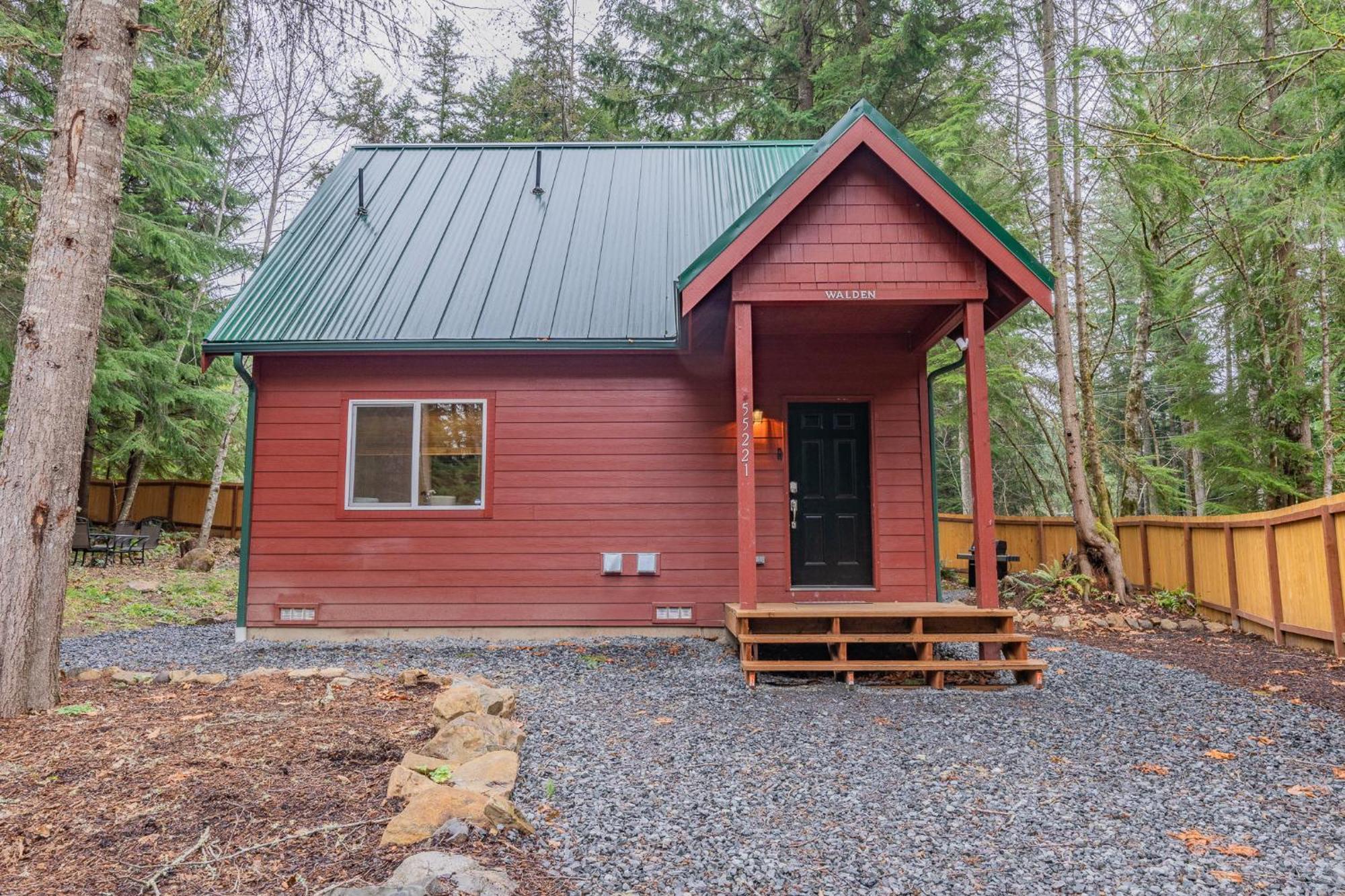 Mt. Rainier Cabin W/Hot Tub แอชฟอร์ด ภายนอก รูปภาพ